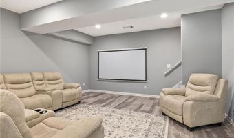 3095 Walnut Creek Dr, Alpharetta, GA 30005