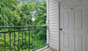 15618 EVERGLADE Ln 205, Bowie, MD 20716