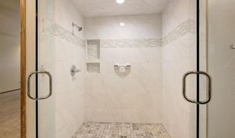 7112 NW 32nd St, Bethany, OK 73008