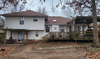 1019 E Daniels St, Aurora, MO 65605