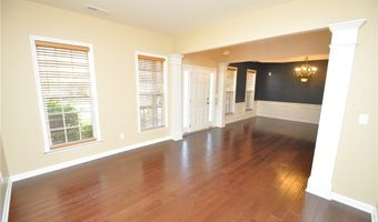 300 Sutton Glen Dr, Apex, NC 27523