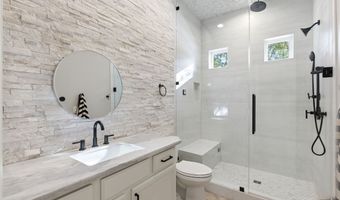 2960 American River Ln, Las Vegas, NV 89135