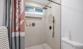 1232 Hele St, Kailua, HI 96734