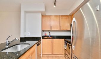 7500 WOODMONT Ave S712, Bethesda, MD 20814