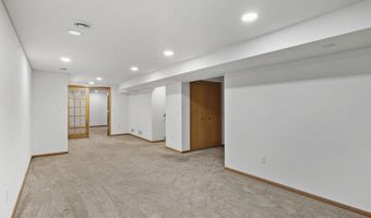 1518 Ellen Ave, Madison, WI 53716