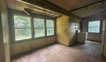 4 Campbell St, Augusta, ME 04330