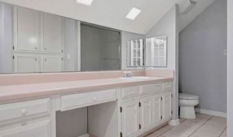 1006 Spring Hill Dr, Albany, GA 31721