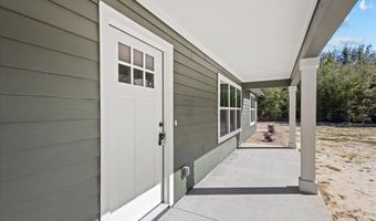 4906 36th St, Bell, FL 32619