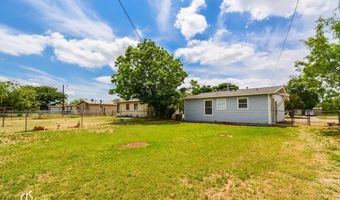 5350 Pueblo Dr, Abilene, TX 79605