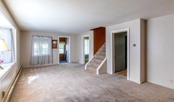 1187 Sandridge Rd, Alden, NY 14004