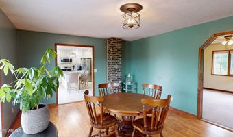 1361 CEMETERY Rd, Montoursville, PA 17754