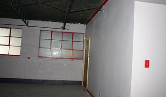 906-908 S Main St, Andrews, TX 79714