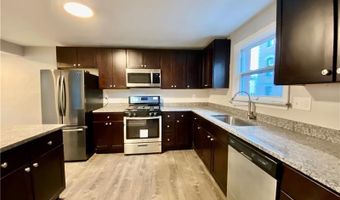 73 S S 14th St 2, Airville, PA 15203
