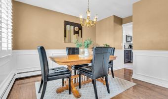 728 Neptune Ave, Beachwood, NJ 08722