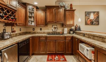 4930 Benthaven Dr E, Bargersville, IN 46106