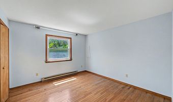 114 Claremont Dr, Albrightsville, PA 18210
