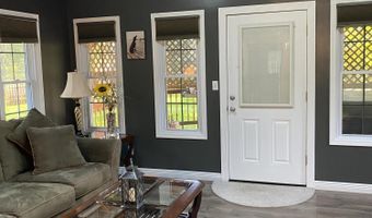 101 Island View Dr, Alpena, MI 49707