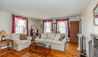 678 N Main, Attleboro, MA 02703