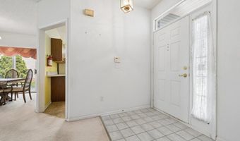 84 CHAIN Blvd, Bayville, NJ 08721