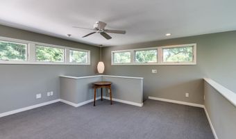 3329 Tally Ho Ln, Madison, WI 53705