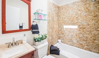 130 GREAT LAKE Dr, Annapolis, MD 21403