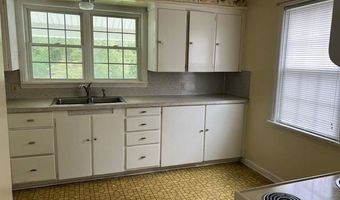 1010 W Vly, Adrian, MI 49221