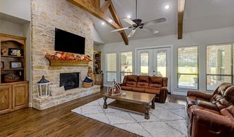 3037 Crossing Dr, Anna, TX 75409