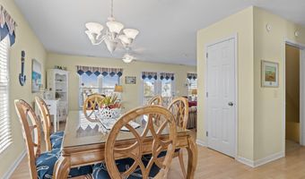 215 E Ft Macon Rd, Atlantic Beach, NC 28512