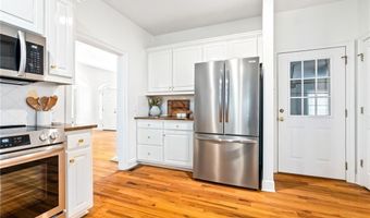 1421 CROSSING Way, Auburn, AL 36830