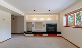 1035 Sage St, Broomfield, CO 80020