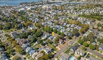 405 10th Ave, Belmar, NJ 07719