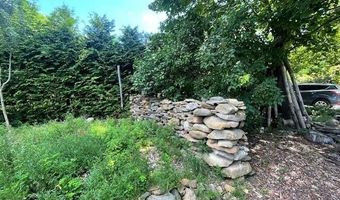 2185 Ayrshire Dr, Ann Arbor, MI 48105