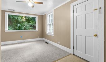 15 Grant St, Bangor, ME 04401