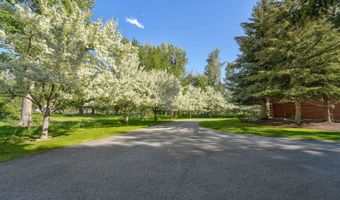 1301 Glen Aspen Dr, Bellevue, ID 83313