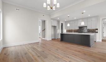 10946 London Tower Pl 64, Apison, TN 37302