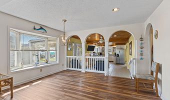319 Old Causeway Rd, Atlantic Beach, NC 28512