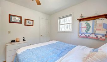 6257 E Calvertville Rd, Bloomfield, IN 47424