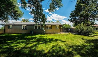 606 Kearney Ave, Buffalo, WY 82834