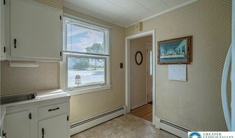 230 College Dr, Allentown, PA 18104