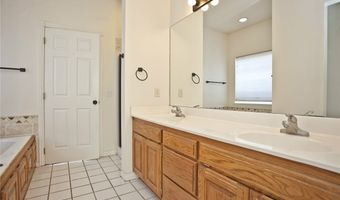 310 Old Forge Dr, Bentonville, AR 72712