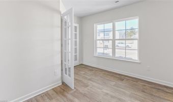 1006 Slingshot Ct, Archdale, NC 27263