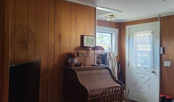 18 Cedar Ln, Belfast, ME 04915