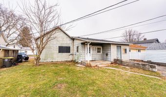 331 W 15th St, Auburn, IN 46706