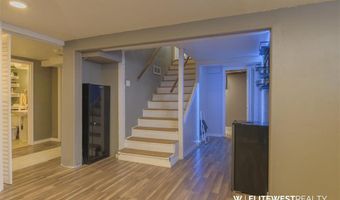 30 N Division St, Cowley, WY 82420