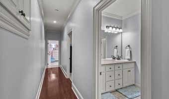 208 Kitty Hawk Cir, Brandon, MS 39047