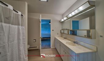 826 Cody Ave, Cody, WY 82414