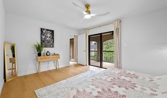 1055 KENSINGTON PARK Dr 205, Altamonte Springs, FL 32714