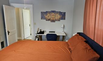 12 Fourteenth St, Bangor, ME 04401