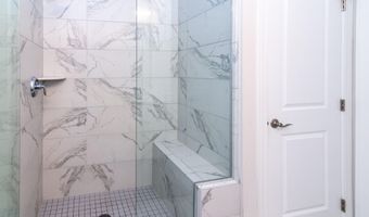 2544 Oxford Cir, Ann Arbor, MI 48103
