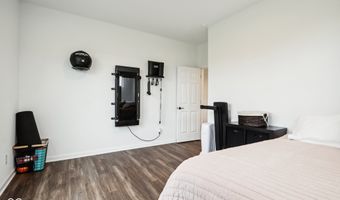 4309 Ironclad Dr, Bargersville, IN 46106